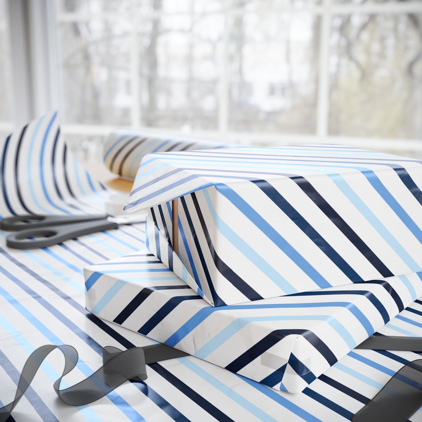 Modern Striped Wrapping Paper, Elegant Gift Wrap for Birthdays, Holidays, Baby Showers, Eco-Friendly Packaging, Stylish Presents
